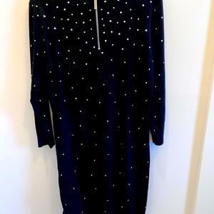 Long sleeve light sweater/dress